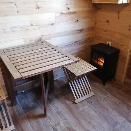 Patrice Et Chrstel Cabane En Bois Chatuzange-le-Goubet Εξωτερικό φωτογραφία